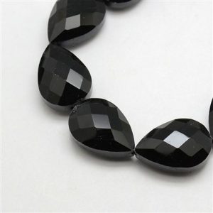 Vetro gocce sfaccettato 12pz 24mm-20mm 1filo