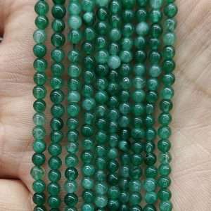 Filo di pietre naturali giada 4mm 89pz