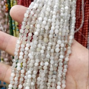 Filo di pietre naturali giada 4mm 89pz