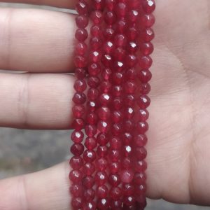 Filo di pietre naturali giada 4mm 89pz