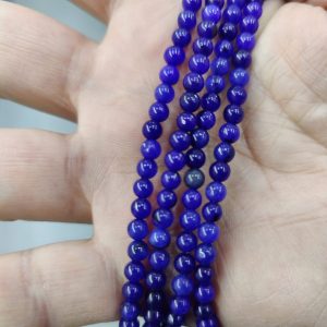 Filo di pietre naturali giada 6mm 89pz