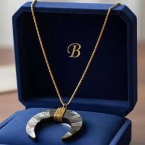 Collana  acciaio con mezzaluna